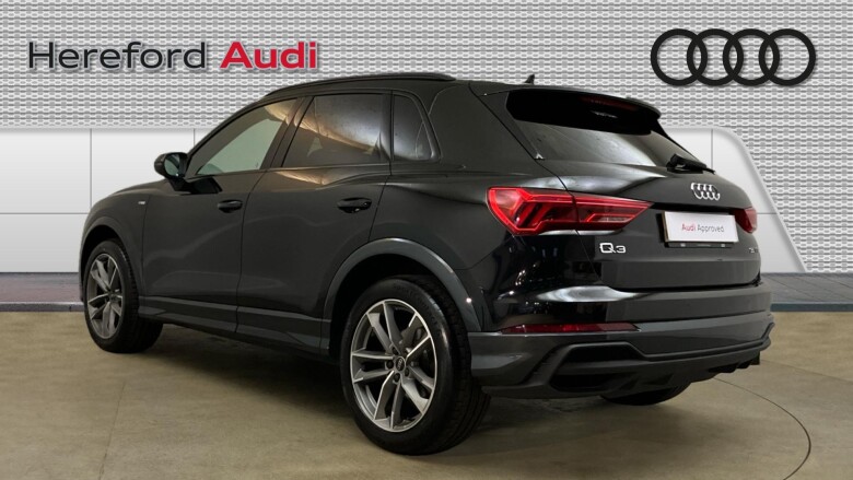 Audi Q3 35 TFSI Black Edition 5dr Petrol Estate